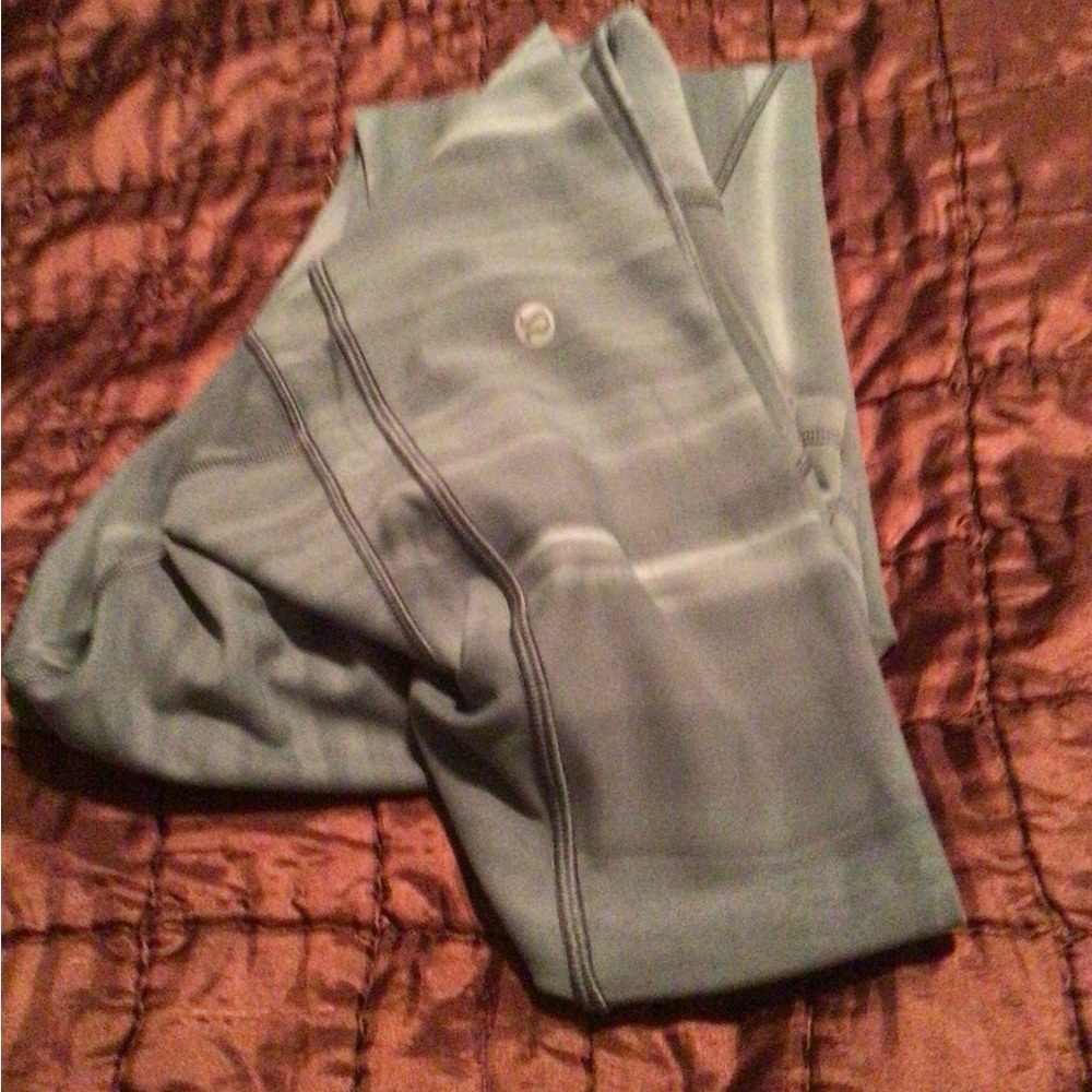 Woman’s Lululemon Grey/ green Athletic Pants,